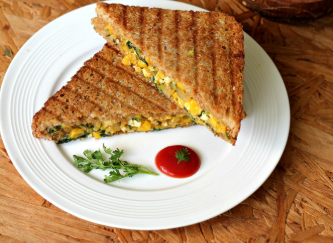Cheesy Grilled Sandwich