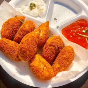 Veg Kurkure Momo