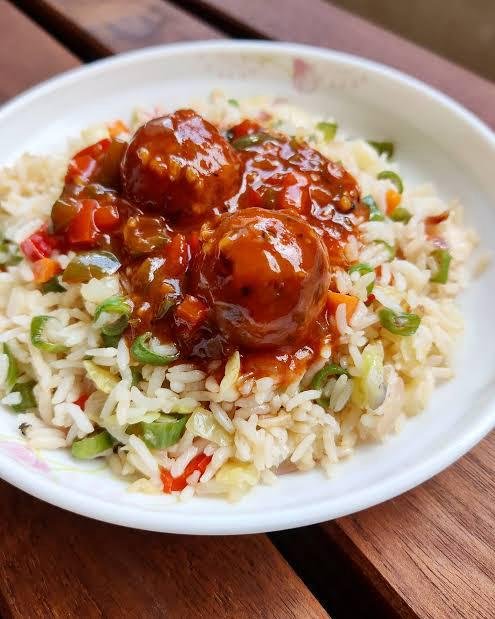 Veg Fried Rice + Manchurian